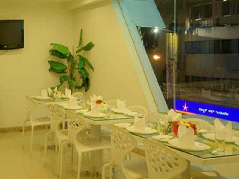 Treebo Trend Edge St Marks Road 벵갈루루 외부 사진